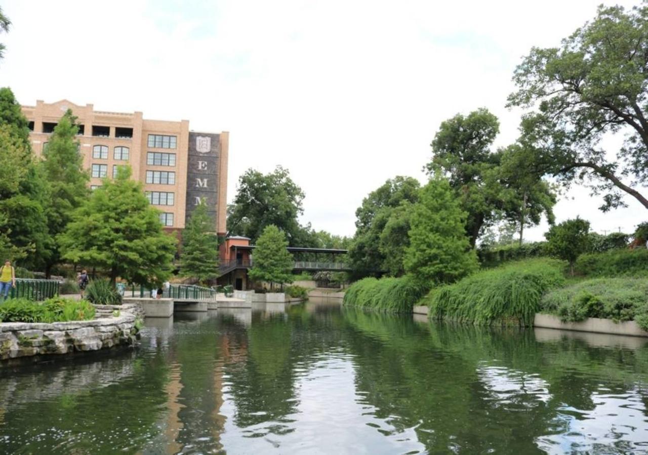 Downtown View Cozy 2Br1Ba Home Sleeps 8 San Antonio Exteriér fotografie